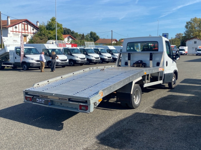 IVECO Daily CCb 35C16H empattement 4100 3.0 Tor