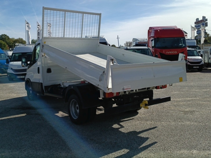 IVECO Daily CCb 35C16H empattement 3450 3.0