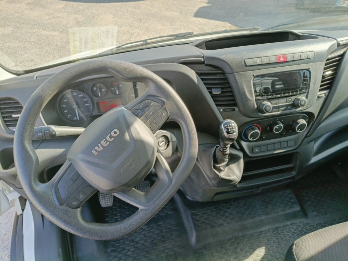 IVECO Daily CCb 35C16H empattement 3450 3.0