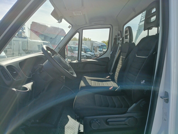 IVECO Daily CCb 35C16H empattement 3450 3.0