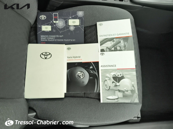 Toyota YARIS HYBRIDE MY22 116h Collection
