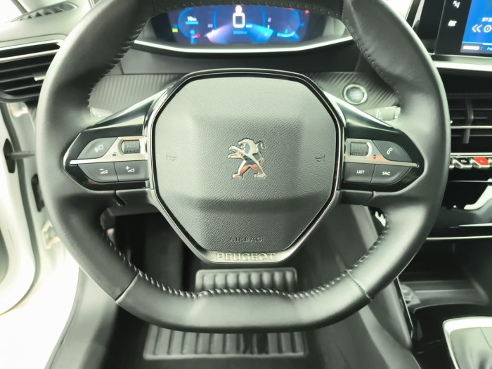 Peugeot 208 PureTech 100 S&S BVM6 Allure