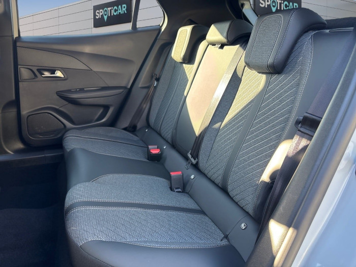 Peugeot 2008 Nouveau Hybrid 145 ch e-DCS6 Allure