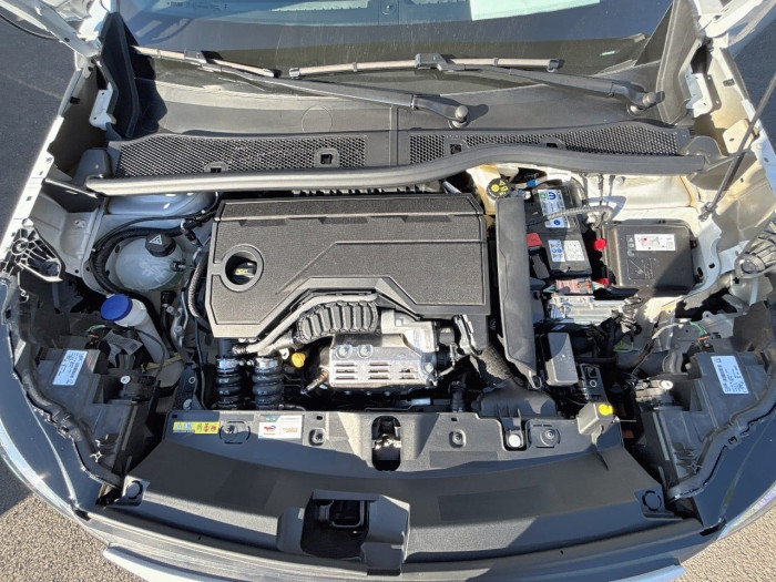 Peugeot 2008 Nouveau Hybrid 145 ch e-DCS6 Allure