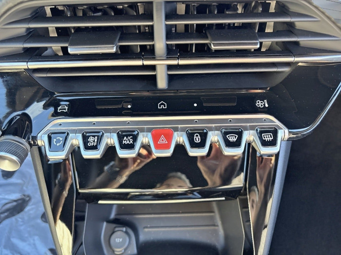 Peugeot 2008 Nouveau Hybrid 145 ch e-DCS6 Allure