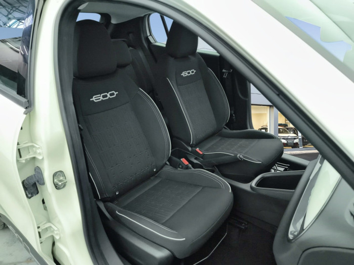 Fiat 600 1.2 Hybrid 100ch DCT6