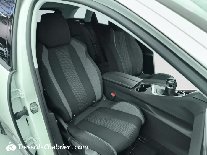 Peugeot 3008 Puretech 130ch S&S BVM6 Style