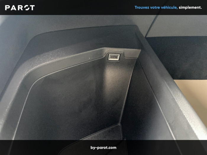 Peugeot 5008 Nouveau Hybrid 145 ch e-DCS6 Allure