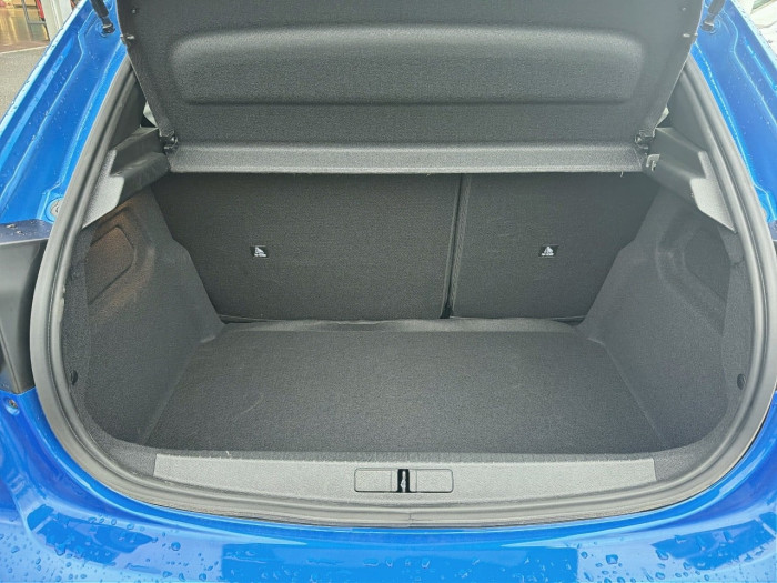 Peugeot 208 Nouvelle Hybrid 145 ch e-DCS6 Allure