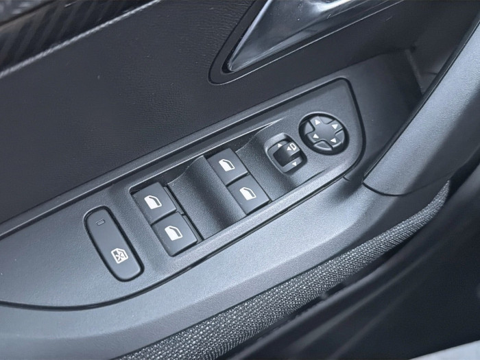 Peugeot 2008 100 S&S BVM6 Style