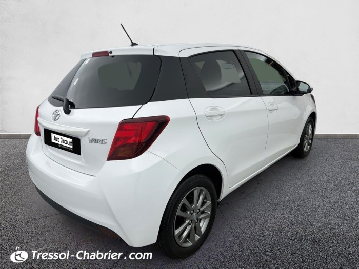Toyota YARIS LCA 2016 100 VVT-i Dynamic