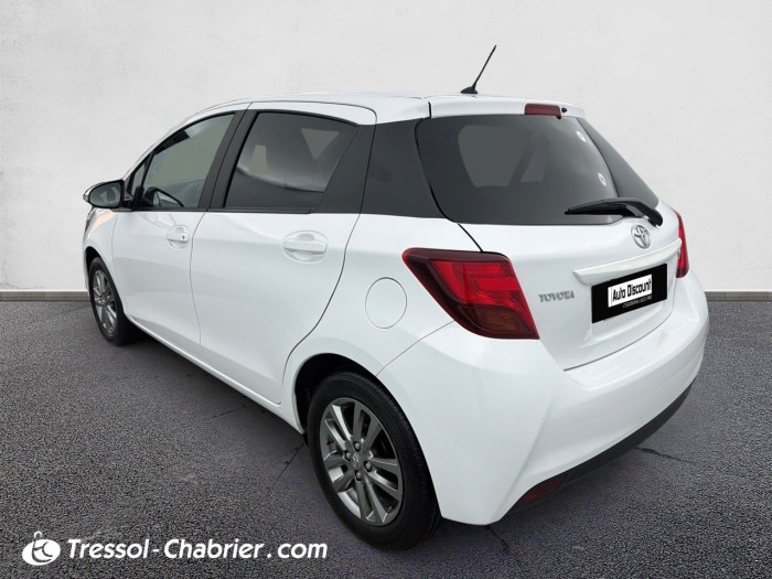Toyota YARIS LCA 2016 100 VVT-i Dynamic