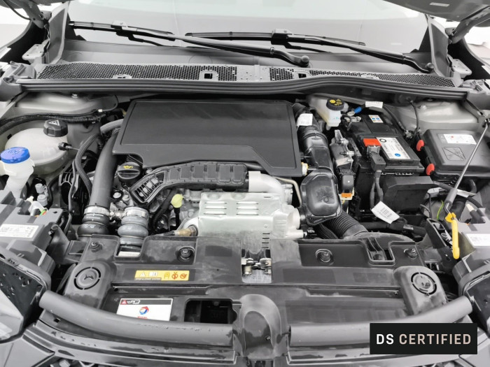 DS DS 3 PureTech 130 EAT8 Performance Line+