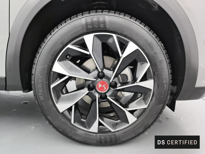 DS DS 3 PureTech 130 EAT8 Performance Line+