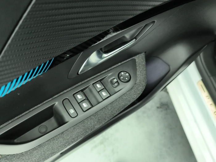 Peugeot 208 PureTech 100 S&S BVM6 Style