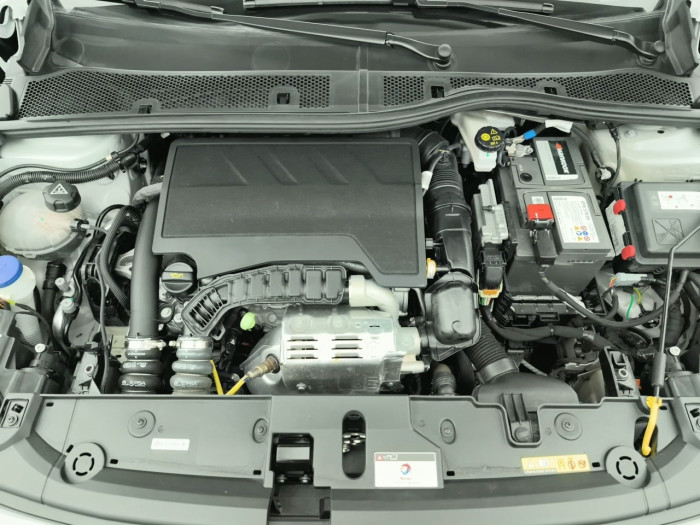 Peugeot 208 PureTech 100 S&S BVM6 Style