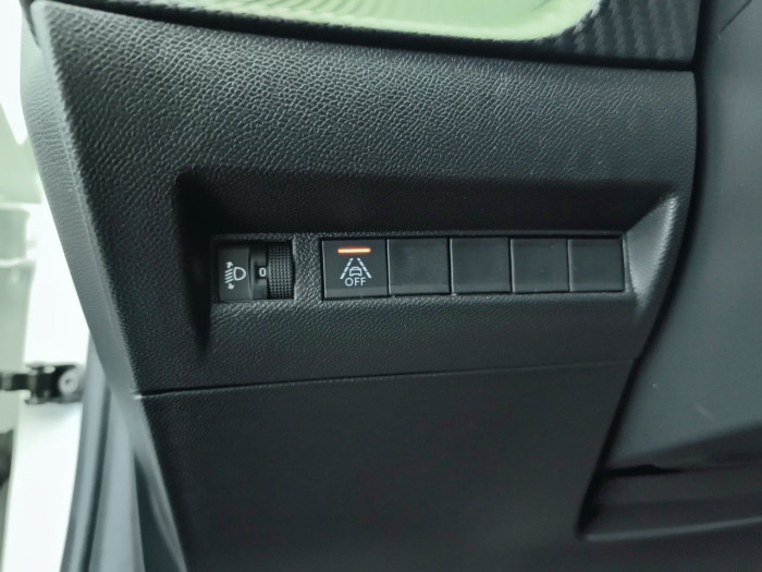 Peugeot 208 PureTech 100 S&S BVM6 Style