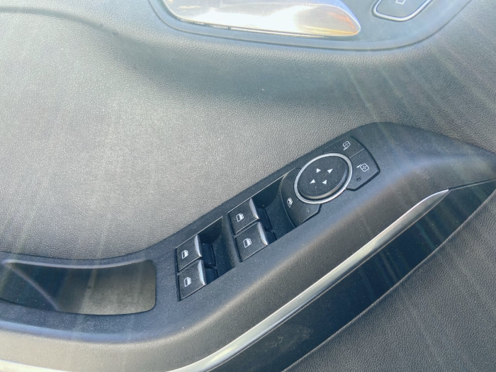 Ford Fiesta 1.0 EcoBoost 125ch mHEV Titanium 5p