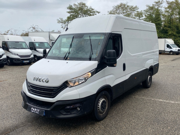 IVECO Daily 35S Fg 35S14H V12