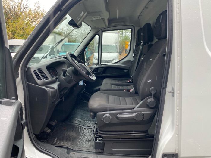 IVECO Daily 35S Fg 35S14H V12