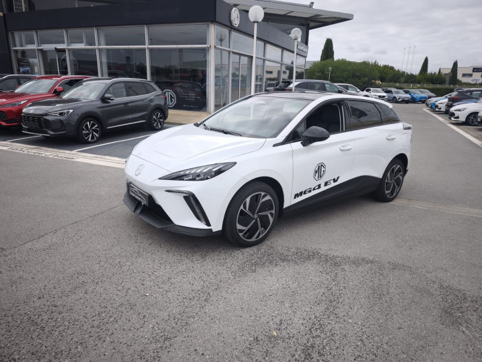 MG MG4 EV Nouveau 77kWh - 180 kW Premium
