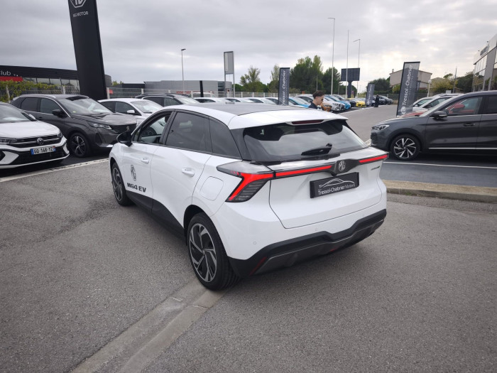 MG MG4 EV Nouveau 77kWh - 180 kW Premium