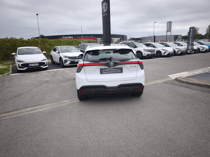 MG MG4 EV Nouveau 77kWh - 180 kW Premium