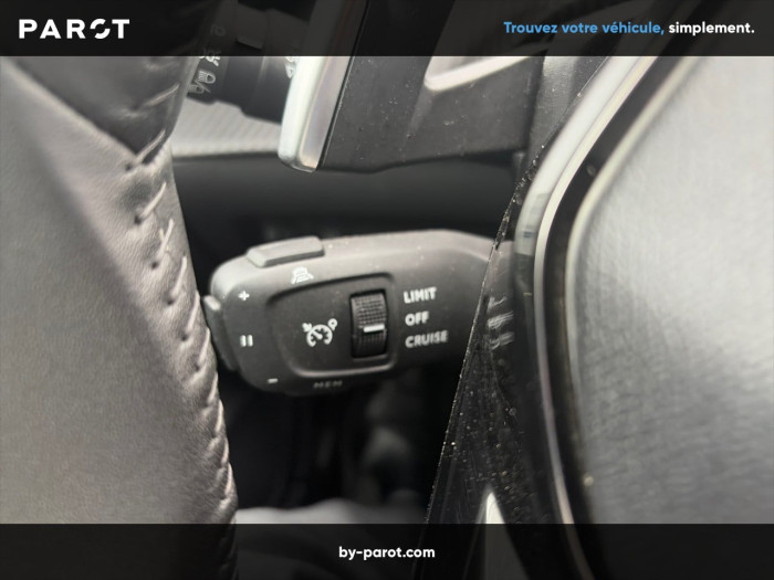 Peugeot 208 Hybrid 100 e-DCS6 GT