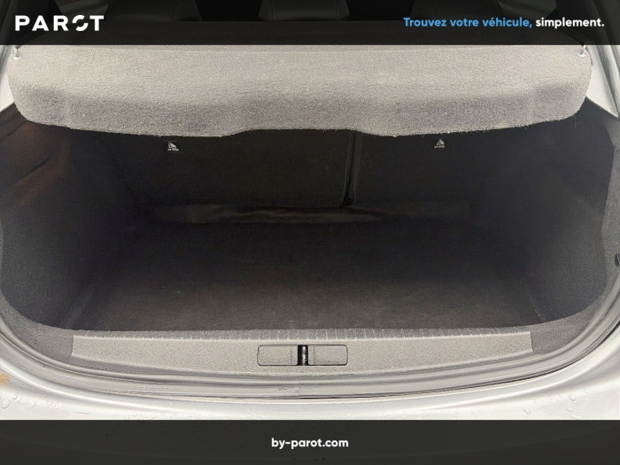 Peugeot 208 Hybrid 100 e-DCS6 GT