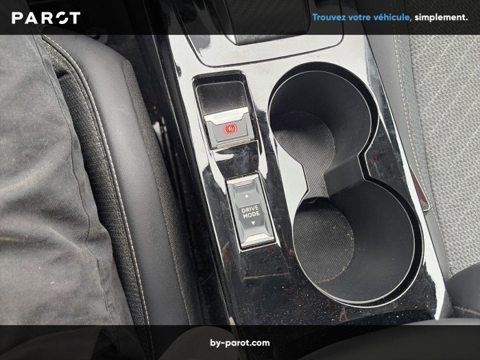 Peugeot 208 Hybrid 100 e-DCS6 GT
