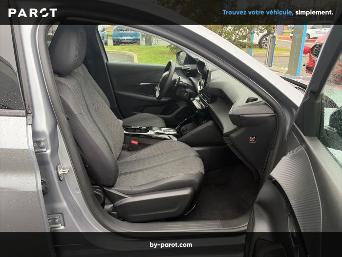 Peugeot 208 Hybrid 100 e-DCS6 GT