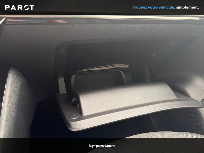 Peugeot 208 Hybrid 100 e-DCS6 GT