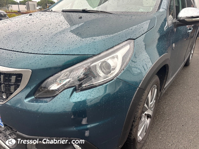 Peugeot 2008 1.2 PureTech 110ch S&S BVM5 Crossway