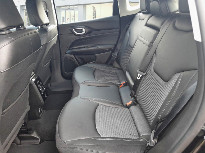 Jeep Compass 1.5 Turbo T4 130 ch BVR7 e-Hybrid Altitude