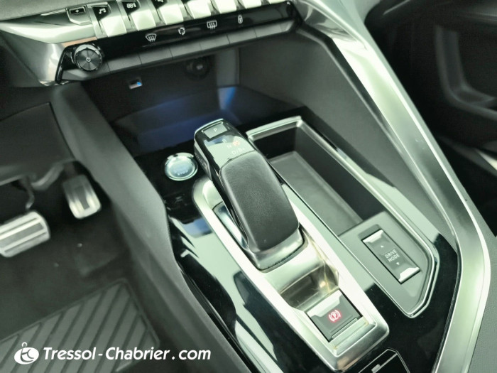 Peugeot 3008 Hybrid4 300 e-EAT8 GT