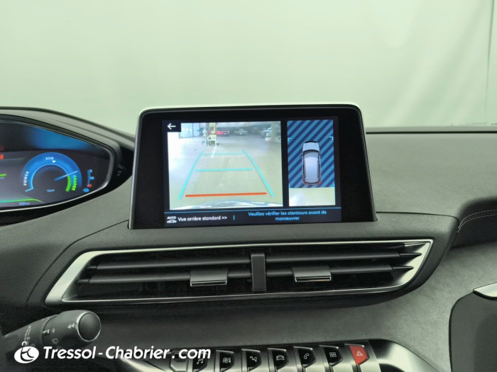 Peugeot 3008 Hybrid4 300 e-EAT8 GT