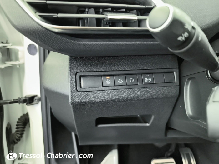 Peugeot 3008 Hybrid4 300 e-EAT8 GT