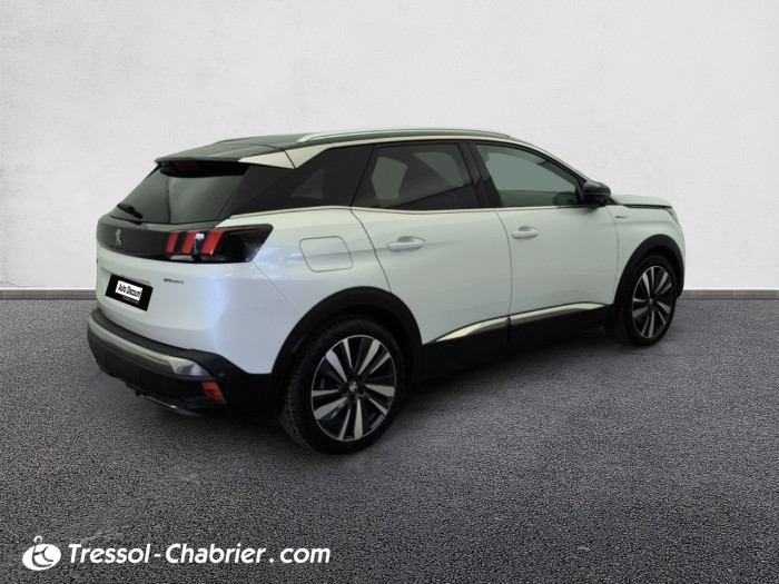 Peugeot 3008 Hybrid4 300 e-EAT8 GT