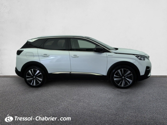 Peugeot 3008 Hybrid4 300 e-EAT8 GT