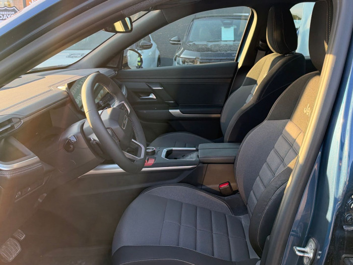Jeep Compass Nouveau 1.2 Turbo T3 145 ch BVR6 e-Hybrid Altitude