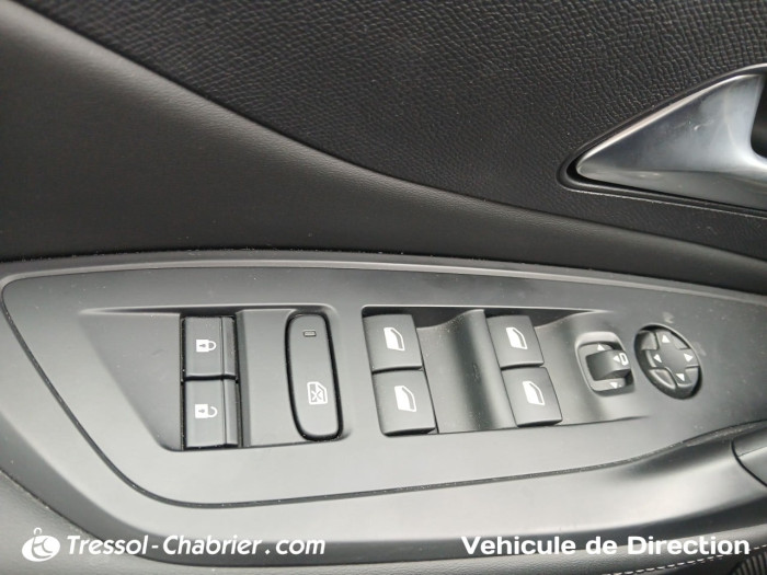 Peugeot 308 Hybrid 145 e-DCS6 GT