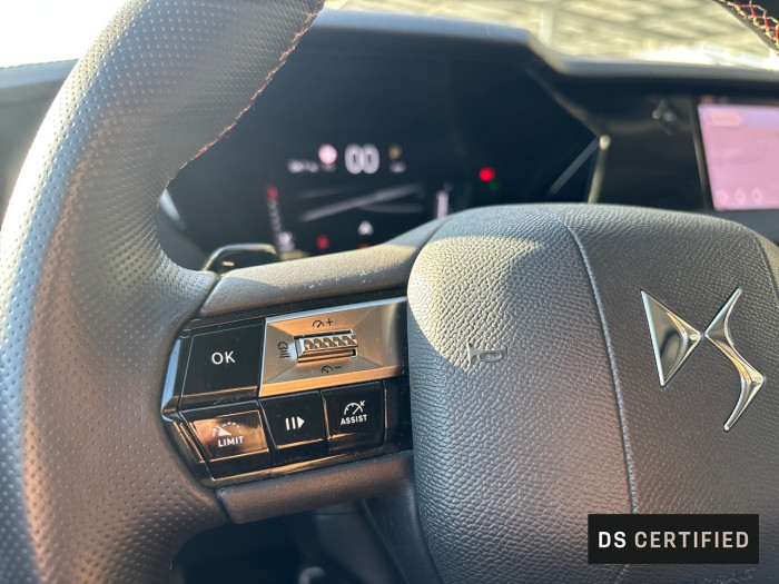 DS DS 4 PureTech 130 EAT8 Performance Line