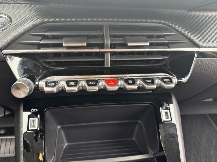 Peugeot 208 ELECTRIQUE 136 ch 50 kWh Style