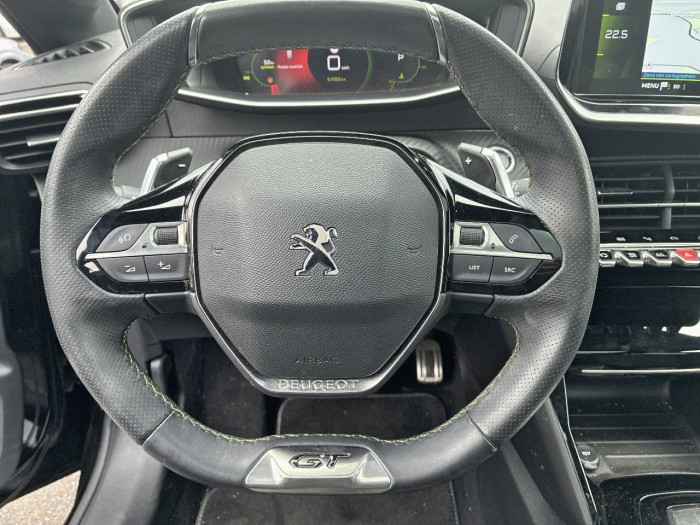Peugeot 208 PureTech 100 S&S EAT8 GT
