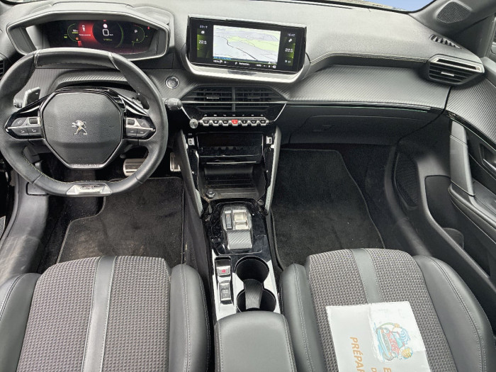 Peugeot 208 PureTech 100 S&S EAT8 GT