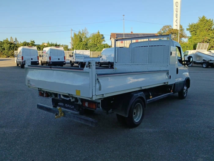 IVECO Daily CCb 35C16H empattement 3750 Tor