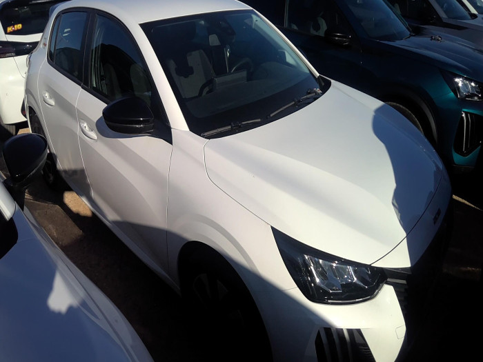 Peugeot 208 Nouvelle Hybrid 100 e-DCS6 Style