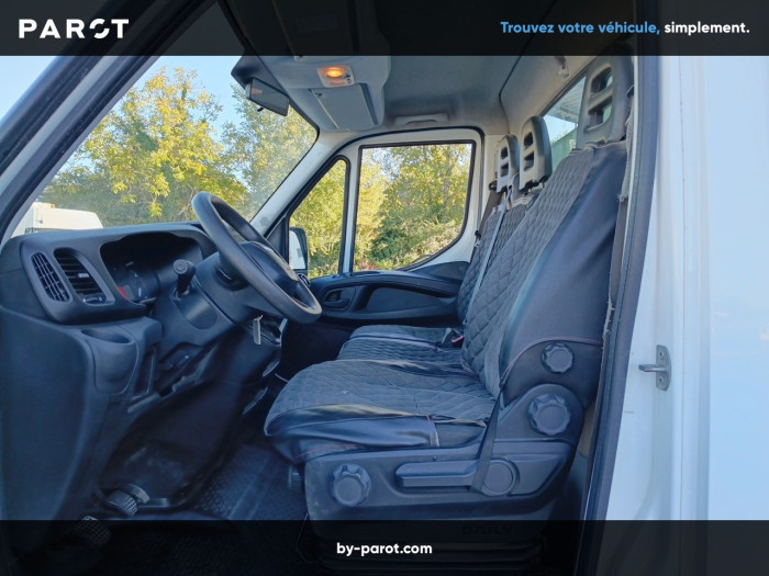 IVECO Daily CCb 35C18H empattement 3750 Tor