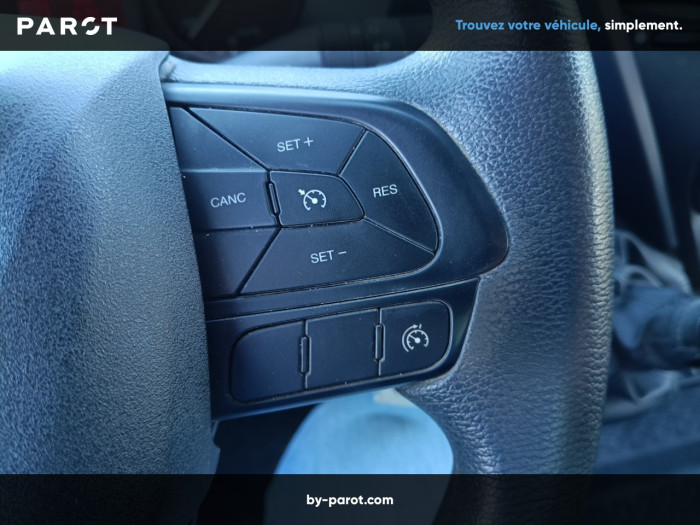 IVECO Daily CCb 35C18H empattement 3750 Tor