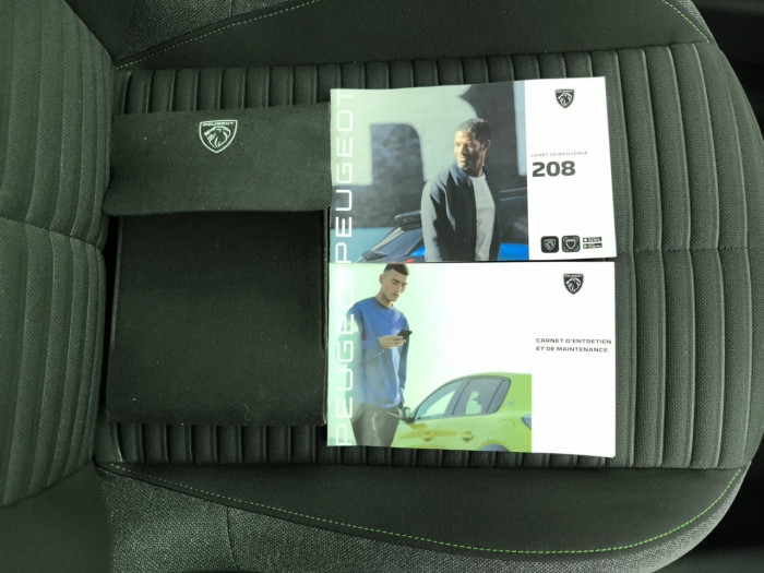 Peugeot 208 PureTech 100 S&S BVM6 Active